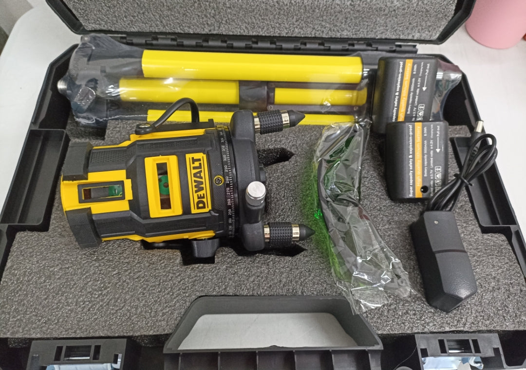 Nivel 5 líneas linea verde tipo DeWalt